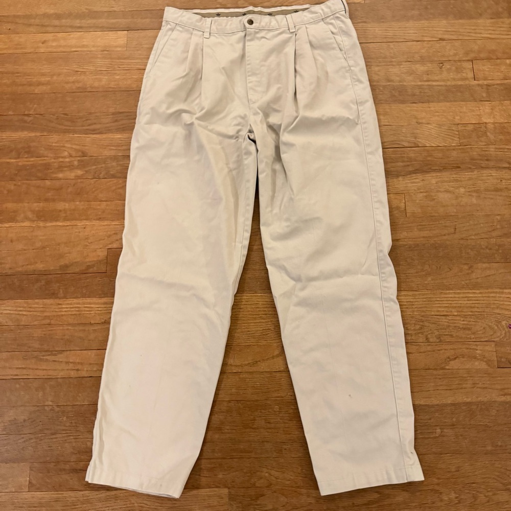 Dockers cream wide leg khakis size 36 x 33
 b63